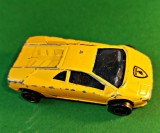 Lamborghini Diablo Majorette Diecast 1:58 carcasa, placa ventrala metalică, parbriz albastru. Vintage, sigla pe capotă, roți &icirc;n stare bună 7.5 cm X