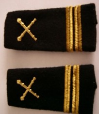 C2 6 - Grade militare - locotenent artilerie - piesa de colectie!