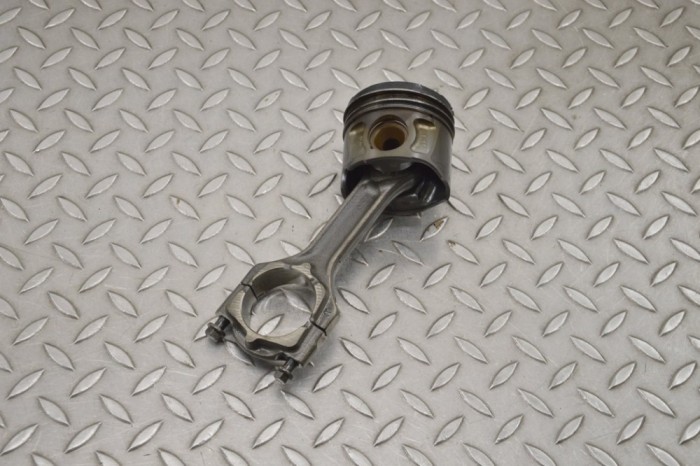Piston OPEL INSIGNIA A G09 2010 OEM: 664 19411453