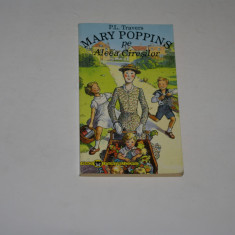 Mary Poppins pe Aleea Ciresilor - P. L. Travers