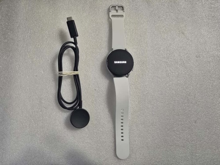 Smartwatch SAMSUNG Galaxy Watch5, 44mm, Wi-Fi, Android, Alb