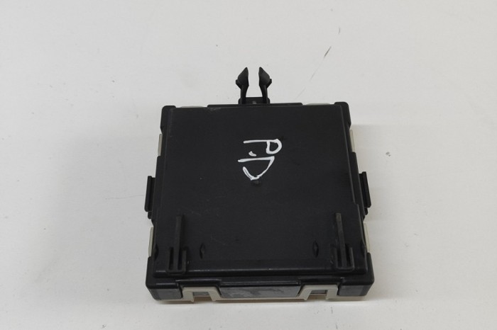 Modul de control ușă dreapta față MERCEDES-BENZ SPRINTER 907/910 2020 OEM: A9079003705 30571657