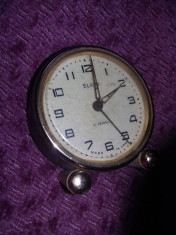 Ceas vechi de masa Slava,ceas FUNCTIONAL,ceas in starea care se vede,T.GRATUIT foto