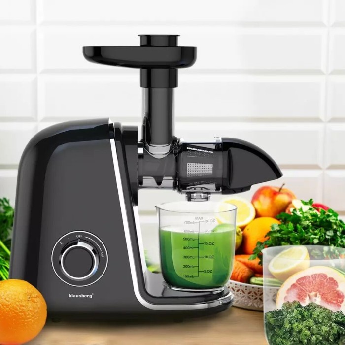 Storcător pentru fructe și legume, orizontal, negru cu linii argintii, putere 150 W, Klausberg