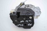 &Icirc;ncuietoare ușă dreapta spate AUDI A4 8EC, B7 2006 OEM: 8E0839016AA 2376642