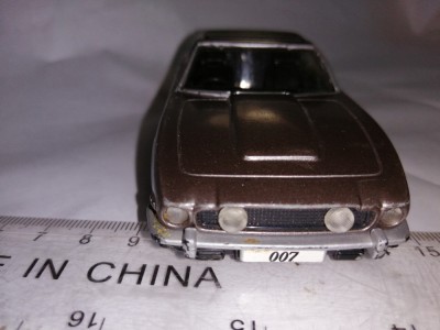 bnk jc Corgi Classics 04801 Aston Martin Volante 1/36 foto