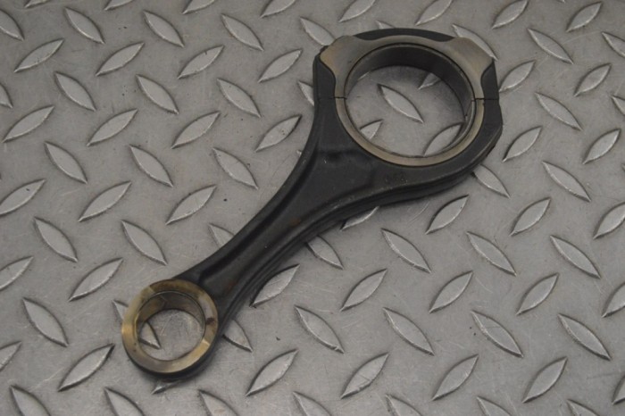 Biela MERCEDES-BENZ SPRINTER 3-t 906 2007 OEM: A6423035 24876656