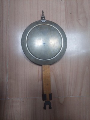 Pendula veche pentru ceas vechi de perete,stare Foto,pendula argintie cu brat lemn si tija de prindere metalica foto