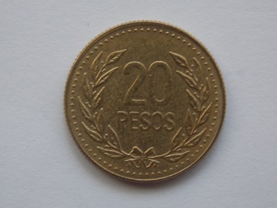 20 PESOS 1990 COLUMBIA foto