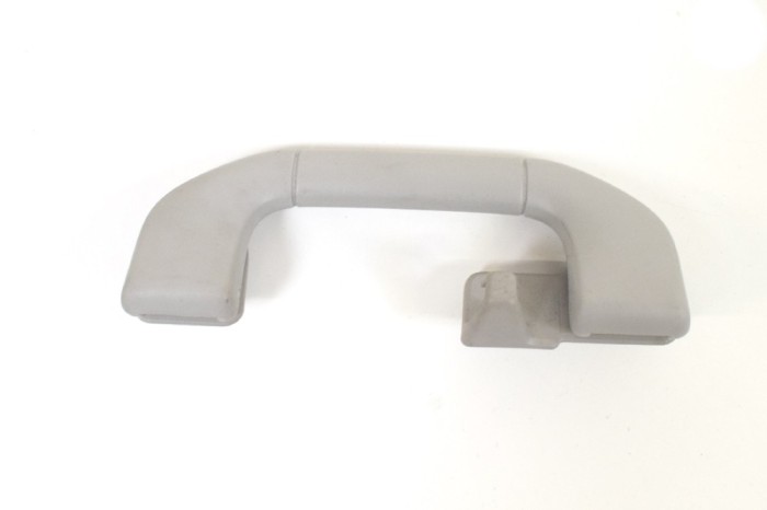 M&acirc;ner plafon dreapta spate MERCEDES-BENZ E W212 2012 OEM: A2048100151 11496291