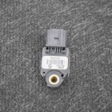 Senzor de impact dreapta spate TOYOTA HILUX VII Pick-up _N1_, _N2_, _N3_ 2016 OEM: 89831-04020 | 10614150
