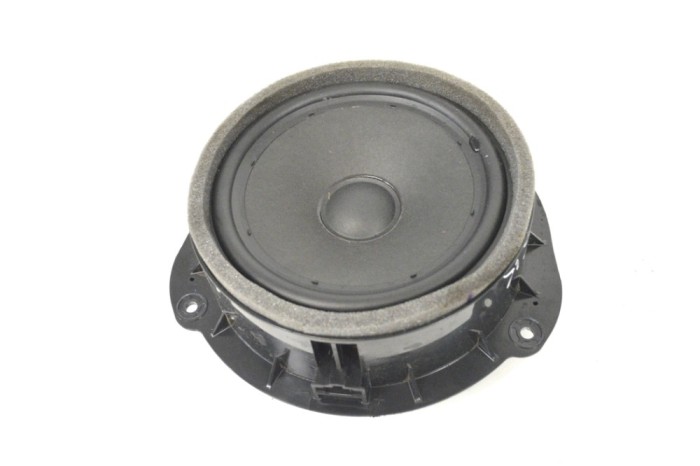 Difuzor ușă st&acirc;nga spate AUDI Q5 FY 2019 OEM: 80A035411A 12685741