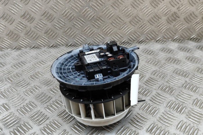 Ventilator aeroterma MERCEDES-BENZ GLC X253, C253 2016 OEM: A0999062103,0130309002,F011500093 25162933