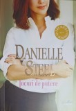 JOCURI DE PUTERE-DANIELLE STEEL