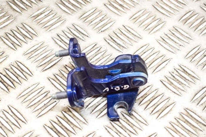 Balama ușă dreapta spate TESLA MODEL 3 2022 OEM: 1091332-00-F 20410762