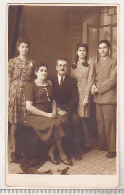 bnk foto - Portrete - Foto F A Brand Ploesti 1944 foto