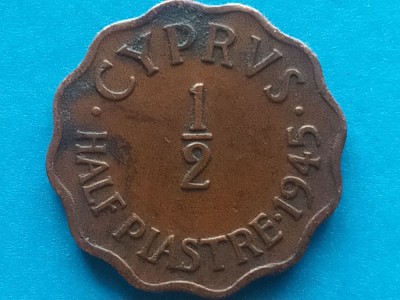 CIPRU- &amp;frac12; PIASTRE 1945 foto