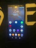 Vand Sony Xperia XZ2 foarte bine pastrat