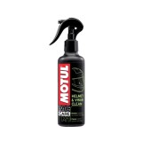 Motul M1 Helmet Visor Clean 0.25L