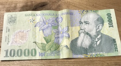 (1) Romania bancnota 10000 lei 2000 foto
