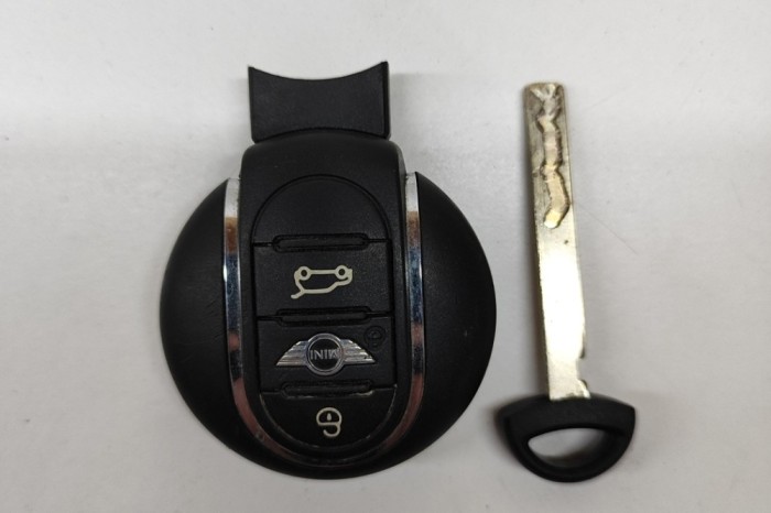 Cheie de contact MINI COOPER F55 2014 OEM: 9345896 21791510