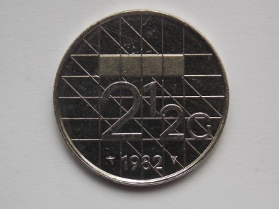 2 1/2 GULDEN 1982 OLANDA foto