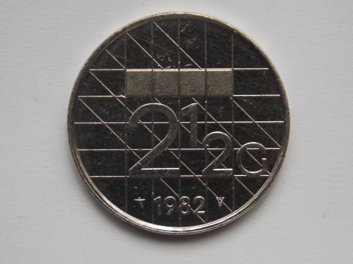 2 1/2 GULDEN 1982 OLANDA