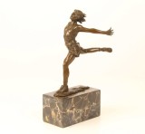 Finish-statueta din bronz cu un soclu din marmura SL-77