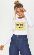 Bluza dama alba - No Bad Vibes foto