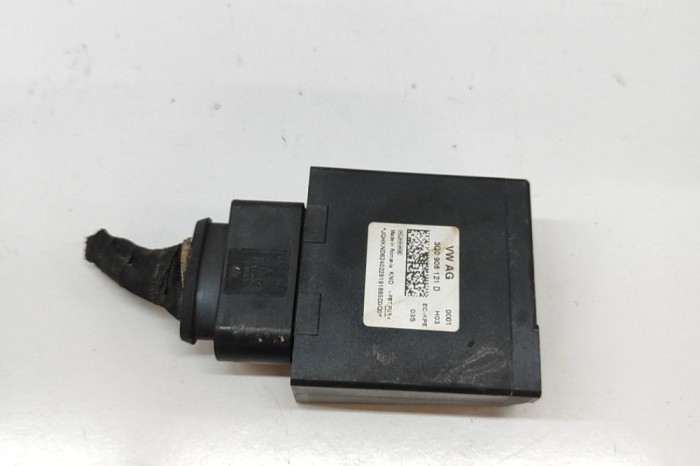 Unitate de control pompa de combustibil AUDI Q3 Sportback F3N 2024 OEM: 3Q0906121D | 31862100