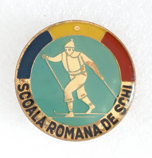 SCOALA ROMANA DE SCHI Insigna foto