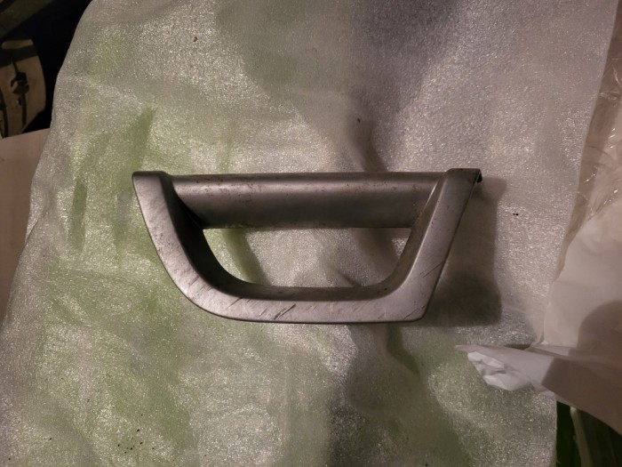 M&acirc;ner interior ușă spate st&acirc;nga Volvo XC90 2005
