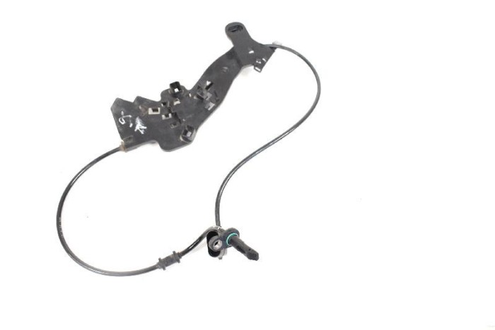 Senzor ABS st&acirc;nga spate MERCEDES-BENZ C T-Model S205 2017 OEM: a2055460346 | 10675109