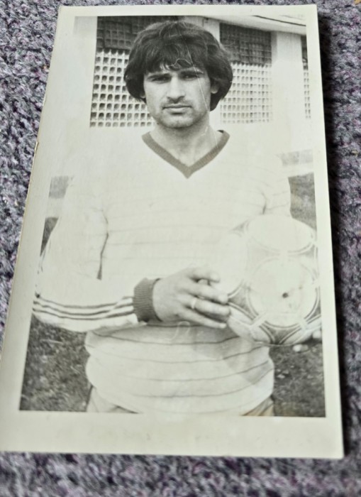 Fotografie originala din 1984, fotbalist Haralambie Puiu Antohi (FCM Bacau, FCM Galati, Dunarea CSU Galati, Otelul Galati)
