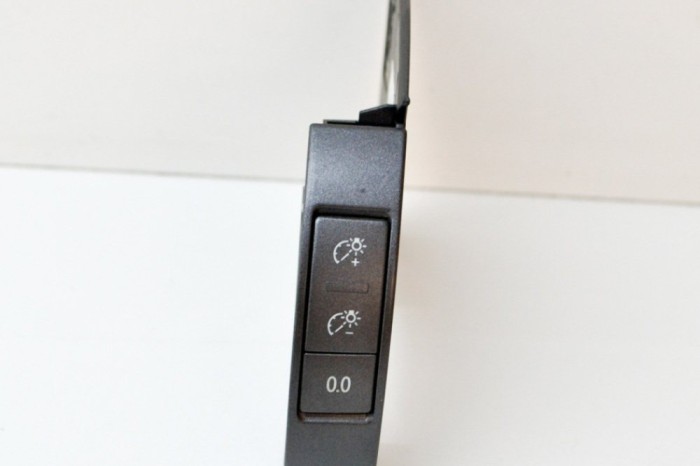 Comutator VW PHAETON 3D_ 2004 OEM: 3D1959673 13563792