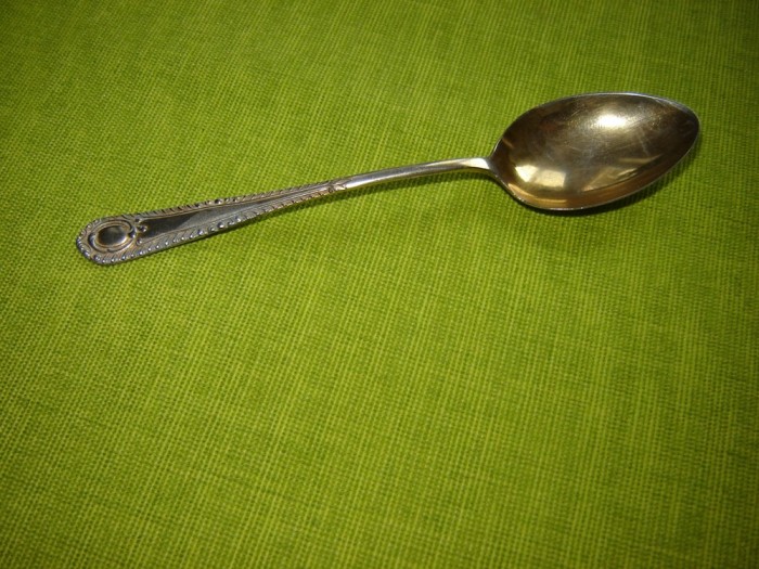 Lingurita veche argintata