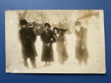 Foto tip Carte Postala Romania - in curte ianuarie 1934