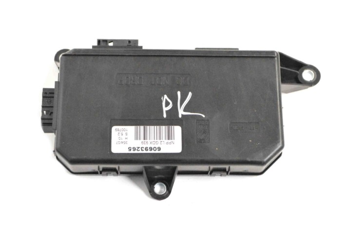 Modul de control ușă st&acirc;nga față ALFA ROMEO 159 939_ 2007 OEM: 60693265 12836652