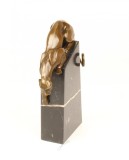 Pantera coborand-statueta din bronz pe un soclu din marmura BJ-6