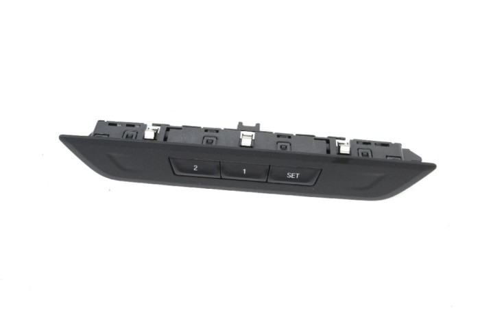 Buton de control scaun dreapta BMW 5 Touring G31 2018 OEM: 61316826749,6826749 11394853