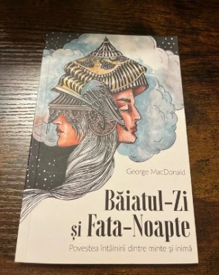 George MacDonald, Băiatul-Zi și Fata-Noapte foto