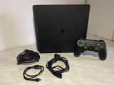PlayStation 4 Slim 1TB CUH‑2216B Jet Black + manetă originală, ultima revizie, impecabil, accesorii incluse
