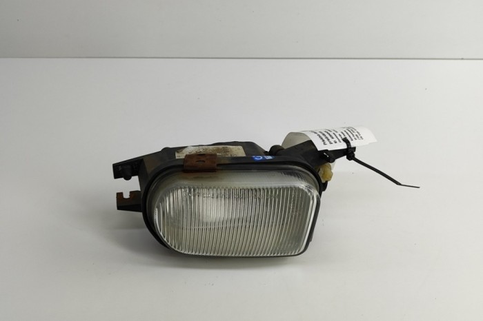 Proiector ceață dreapta față MERCEDES-BENZ CL W215 2002 OEM: A2158200656 | 28949426