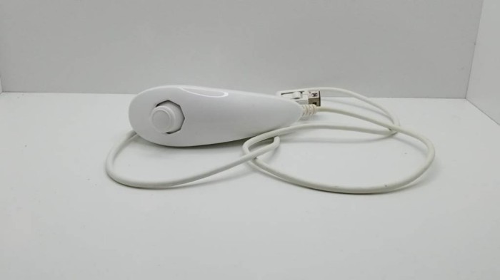 Nunchuk - Nintendo Wii - Alb - Original Nintendo (e)
