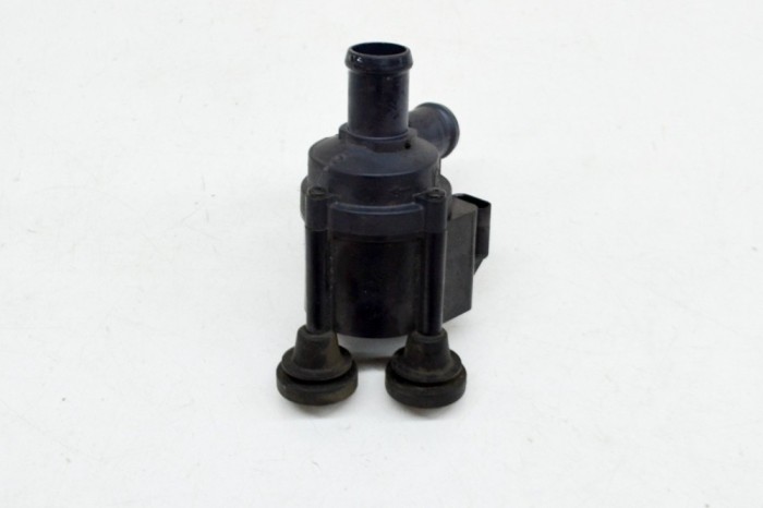 Pompa de apa auxiliara AUDI A4 Avant 8W5, B9 2016 OEM: 704071220,06H121601N 12150948