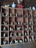 2/Rafturi Miniaturi ceramica pictata /Made in England., General