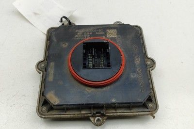 Unitate de control lumini LED LAND ROVER RANGE ROVER VELAR L560 2018 OEM: J8A2-13E005-BC | 32192107 foto