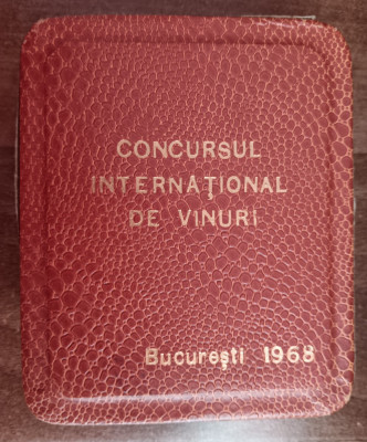 M3 C40 - Tematica viticultura - Concursul international de vinuri Bucuresti 1968 foto