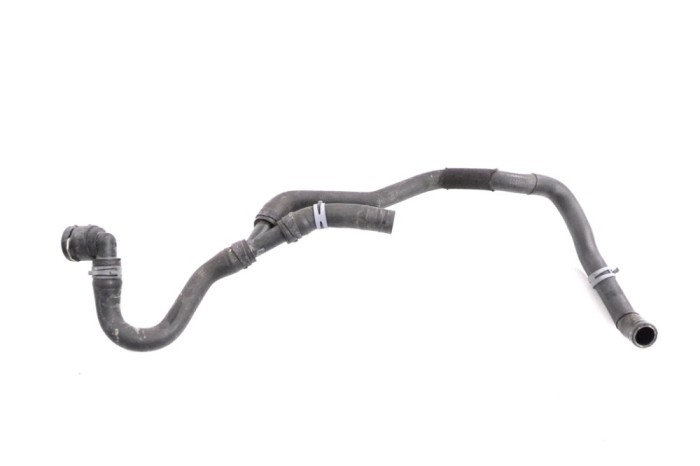 Furtun de lichid de răcire SKODA KAMIQ 2020 OEM: 2Q0122073H | 13962542