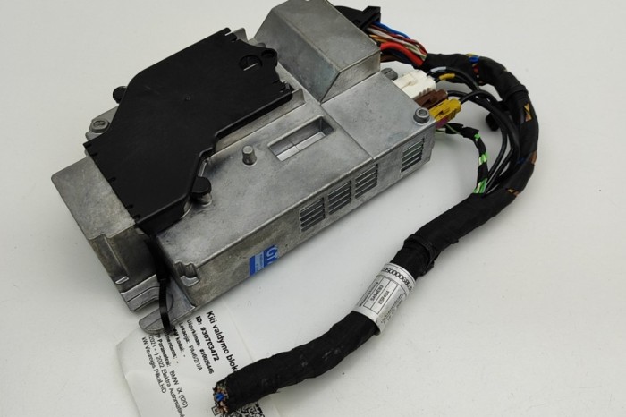 Amplificator de sunet BMW iX I20 2022 OEM: 5A4CE65 30703472